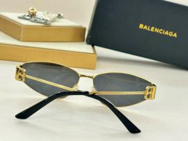 Picture of Balenciga Sunglasses _SKUfw56655947fw
